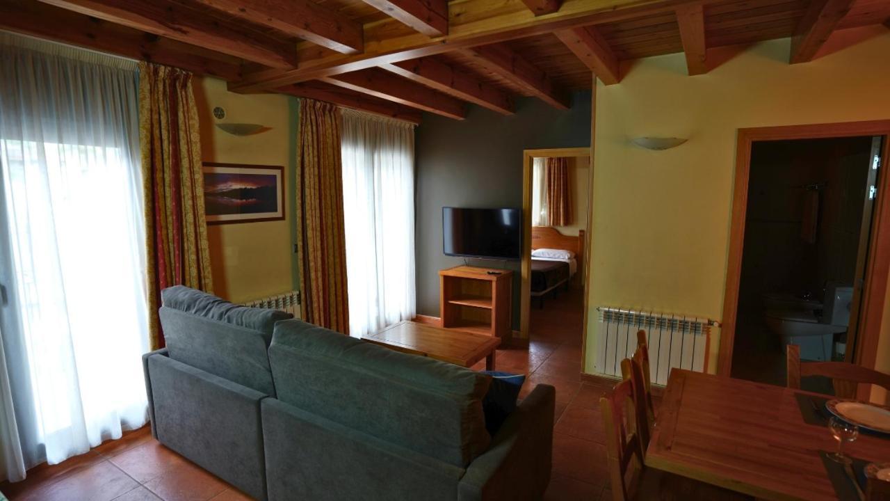 Apartaments Sant Moritz Arinsal Buitenkant foto