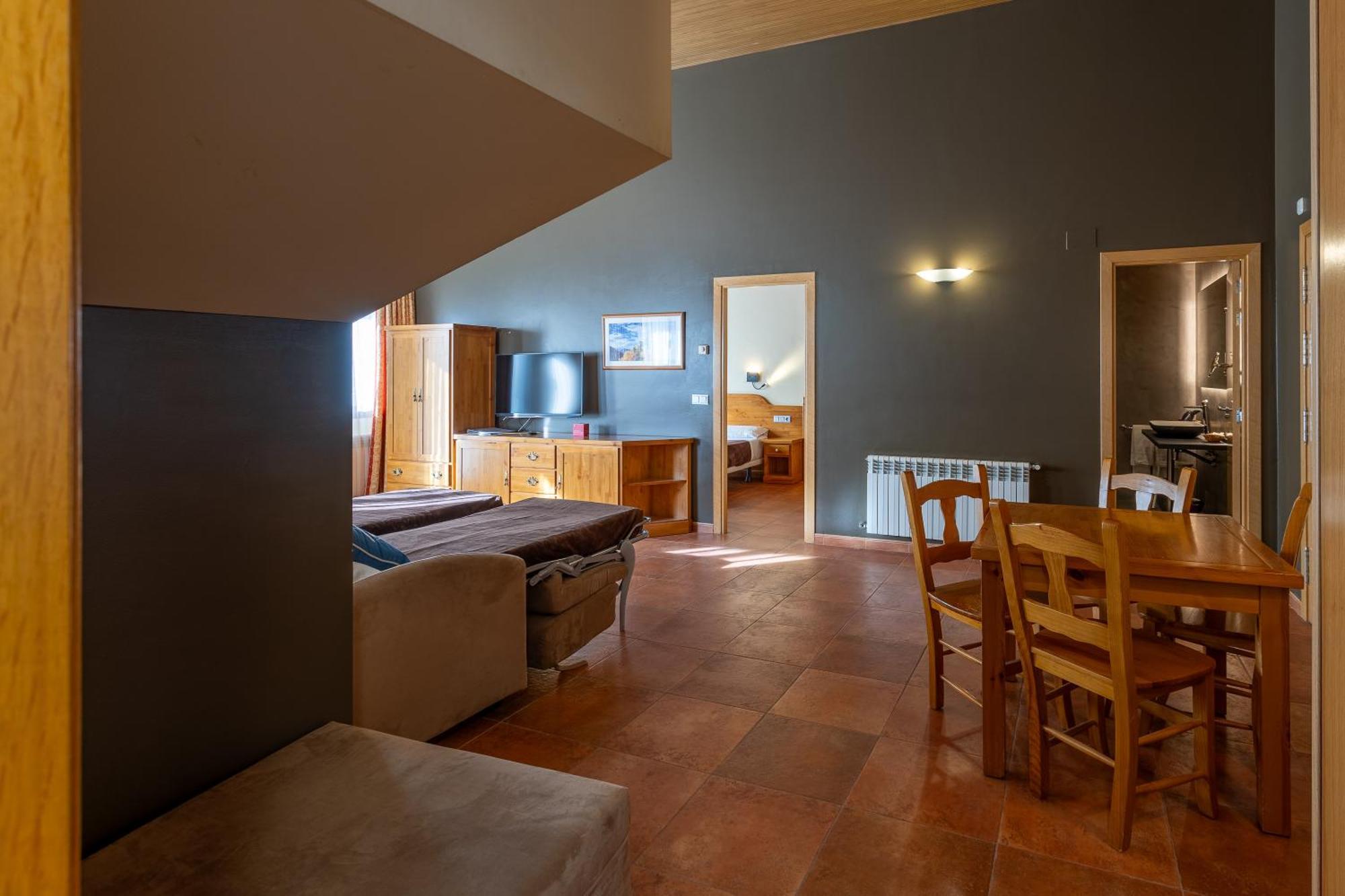Apartaments Sant Moritz Arinsal Buitenkant foto