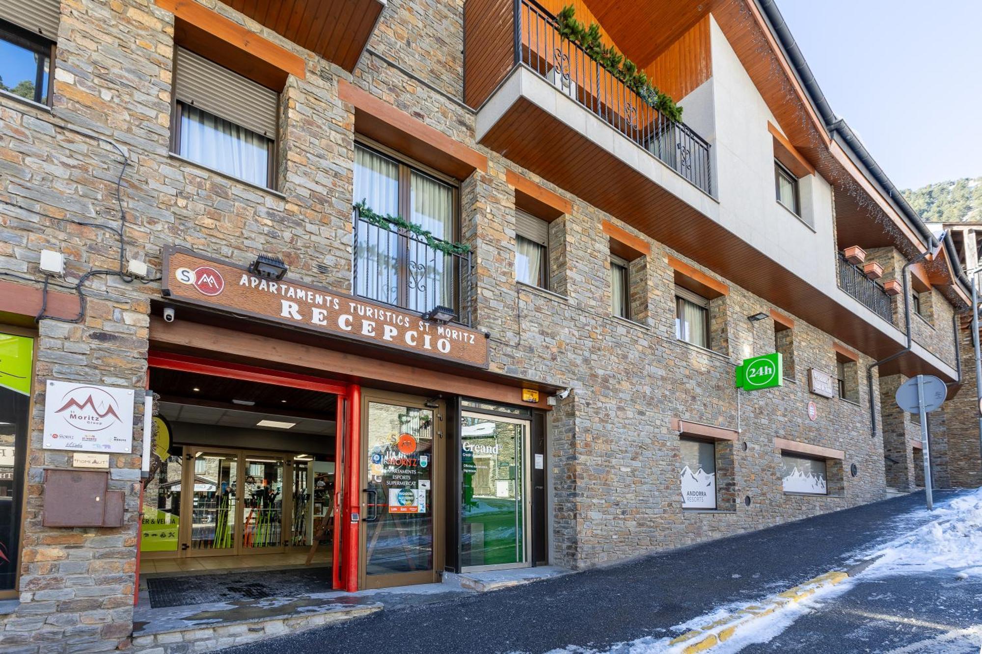 Apartaments Sant Moritz Arinsal Buitenkant foto
