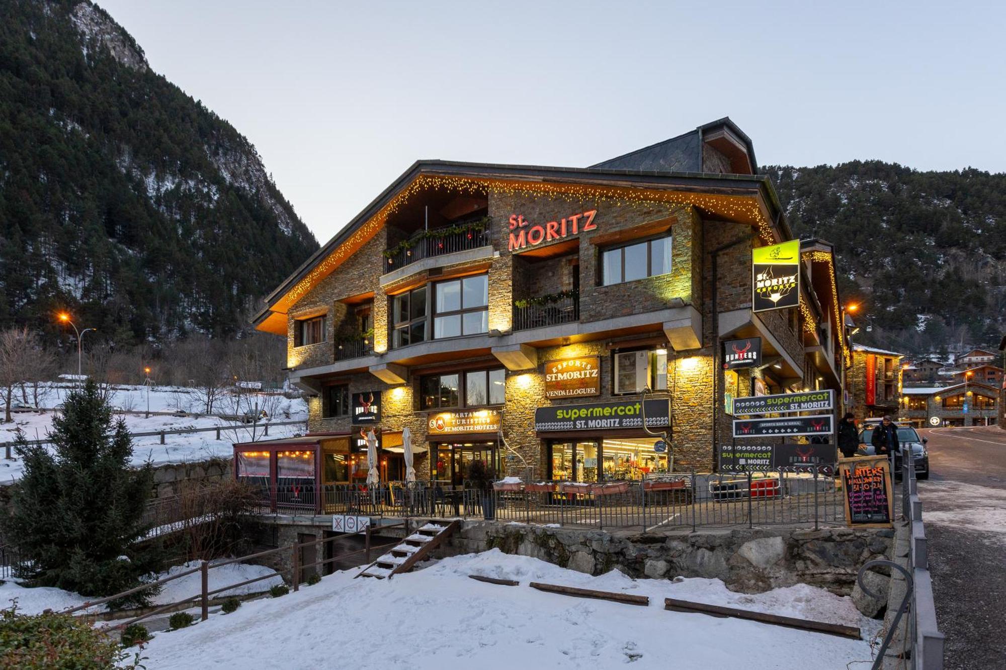 Apartaments Sant Moritz Arinsal Buitenkant foto