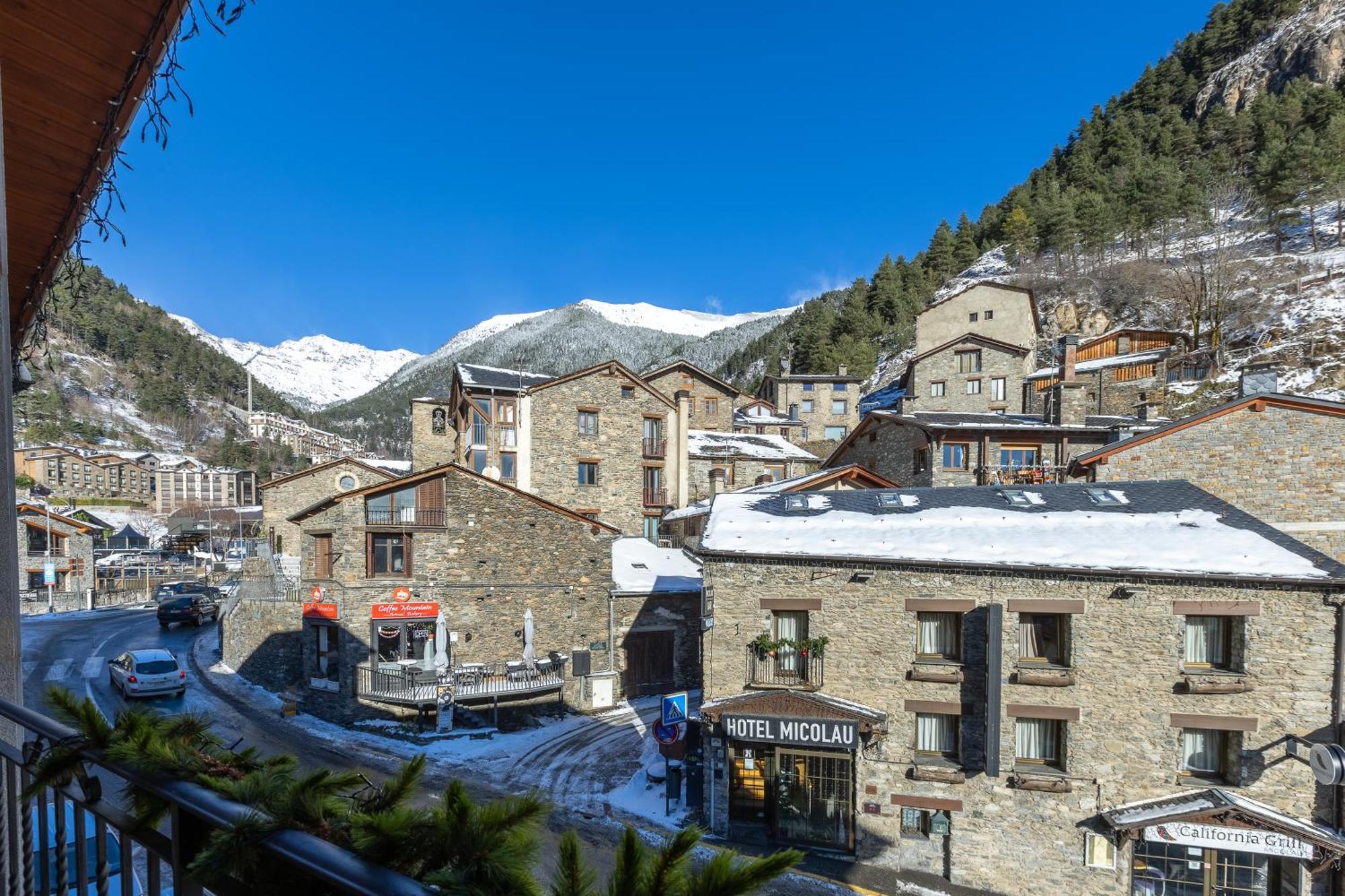 Apartaments Sant Moritz Arinsal Buitenkant foto