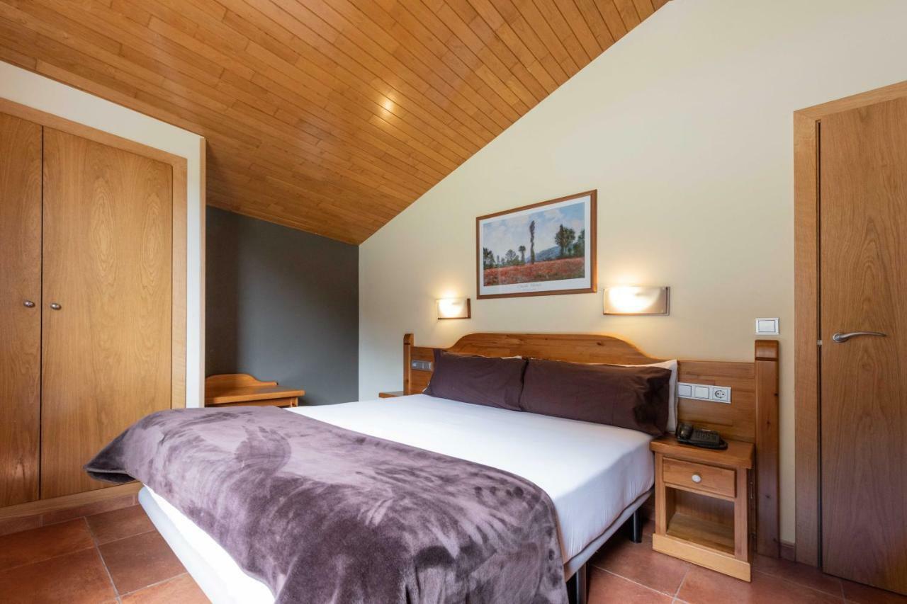 Apartaments Sant Moritz Arinsal Buitenkant foto